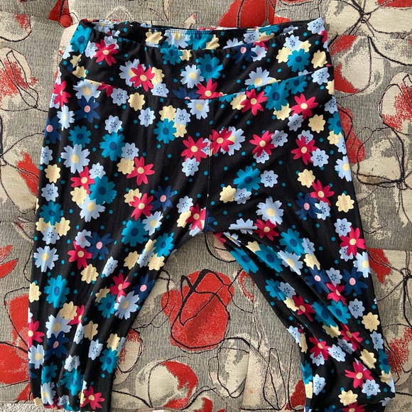 Women’s Lularoe leggings - Picture 1 of 4